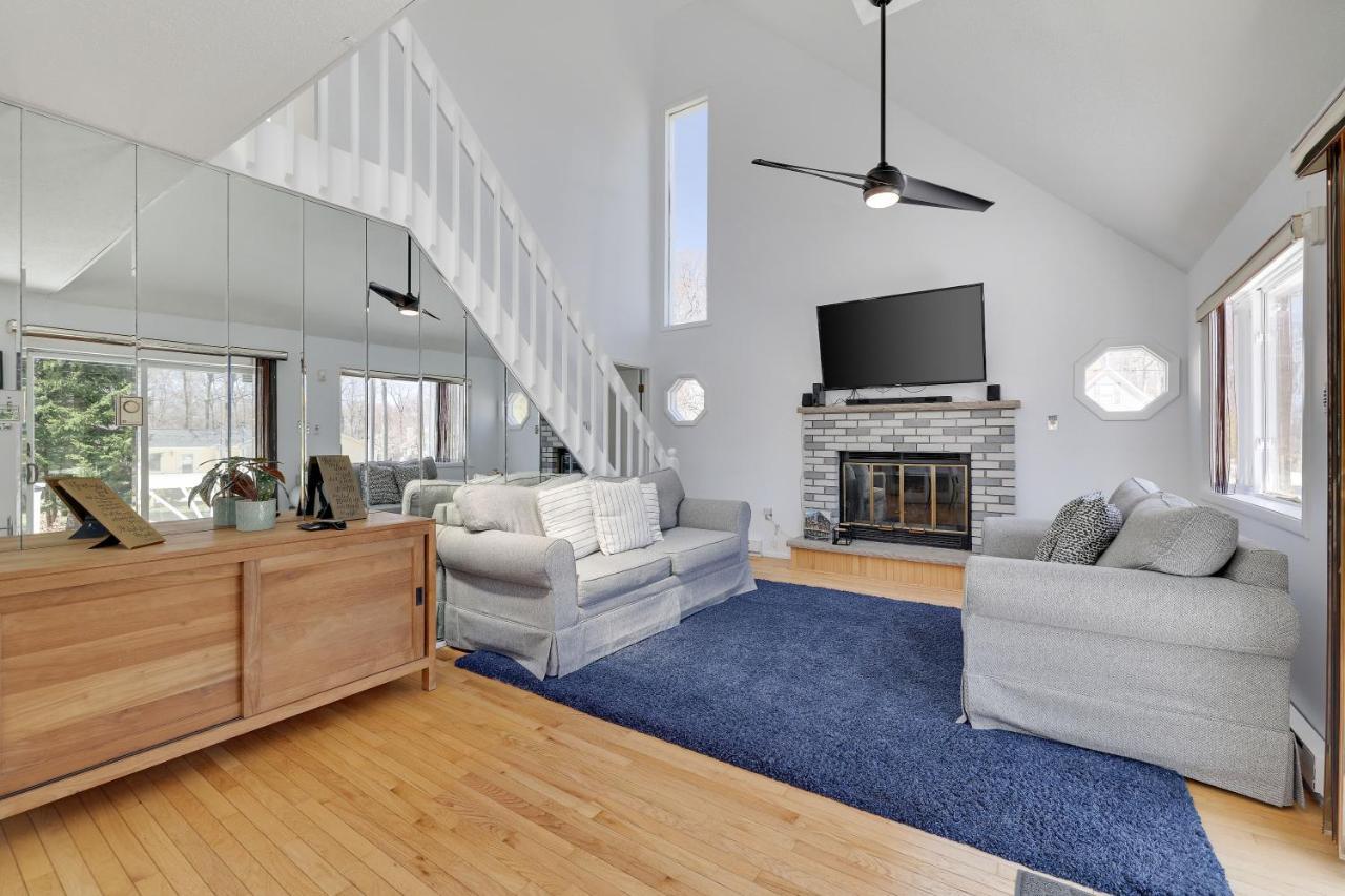 Holiday home Cozy Poconos Mountain House With 3 Bedrooms