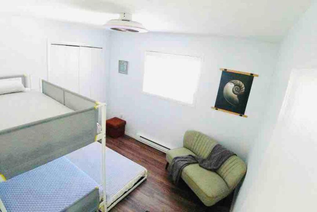 Cozy Poconos Mountain House With 3 Bedrooms Holiday home